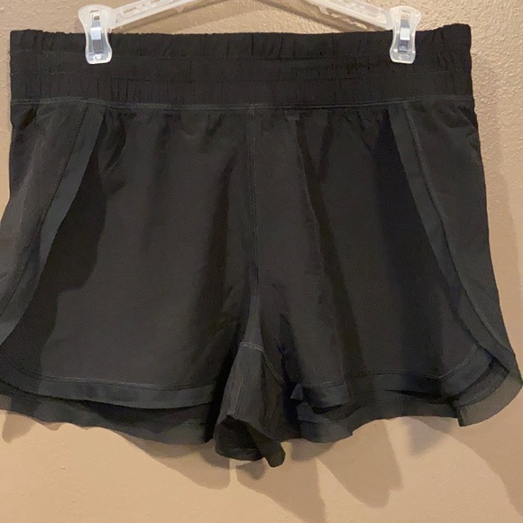 90 Degree By Reflex Pants - Women’s size medium 90 degree shorts